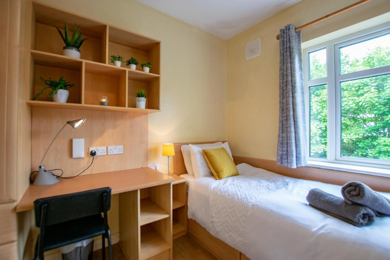 126 - Gort Na Coiribe 4 Bedroom Duplex, By Shortstays Galway Exterior foto