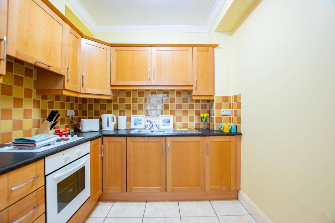 126 - Gort Na Coiribe 4 Bedroom Duplex, By Shortstays Galway Exterior foto